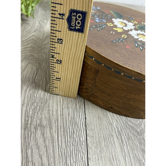 Vintage Wooden Box Oval Shape Hand Painted Floral Lid Made In Yugoslavia - Picture 13 of 13